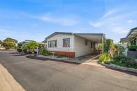 1970 HOMETTE Manufactured Home