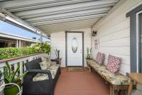 1970 HOMETTE Manufactured Home