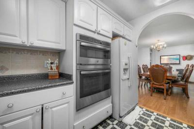 Photo 6 of 63 of home located at 16222 Monterey Ln Space 360 Huntington Beach, CA 92649