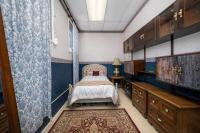 1970 HOMETTE Manufactured Home