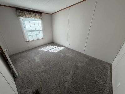 Photo 3 of 13 of home located at 8820 Suzanne Ct Indianapolis, IN 46234
