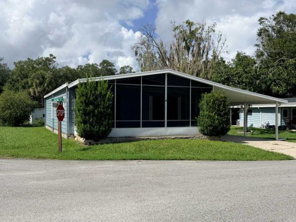 Photo 1 of 2 of home located at 100 Live Oak Drive Deland, FL 32724