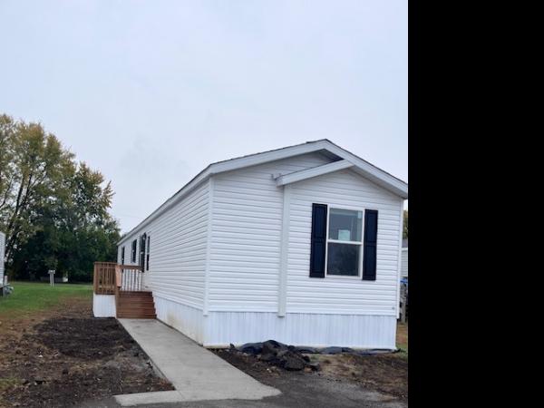 2025 Clayton Adrenaline 7016-4200 Manufactured Home