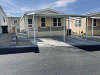 2023 CHAMPION HOME BUILDERS INC SKYLINE Manufactured Home