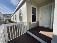 2023 CHAMPION HOME BUILDERS INC SKYLINE Manufactured Home