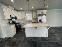 2023 CHAMPION HOME BUILDERS INC SKYLINE Manufactured Home