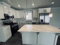 2023 CHAMPION HOME BUILDERS INC SKYLINE Manufactured Home