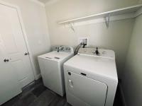 2023 CHAMPION HOME BUILDERS INC SKYLINE Manufactured Home