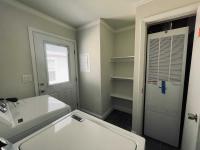2023 CHAMPION HOME BUILDERS INC SKYLINE Manufactured Home