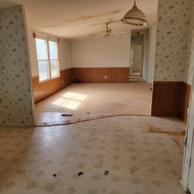 Photo 3 of 17 of home located at 619 South Madison Maud, OK 74854