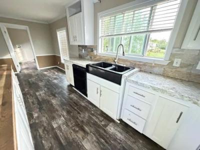 Photo 4 of 11 of home located at 6026 Cedar St Brazoria, TX 77422