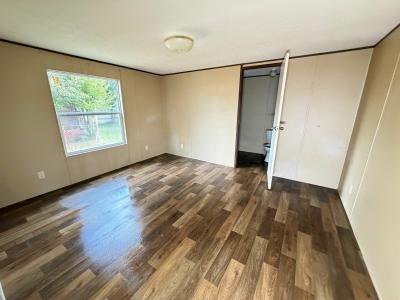 Photo 4 of 9 of home located at 3500 Mckinney Road Trlr 162 Baytown, TX 77521