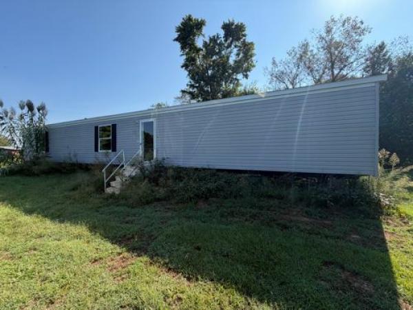 2025 CHPR-1676H32R01 Mobile Home For Sale