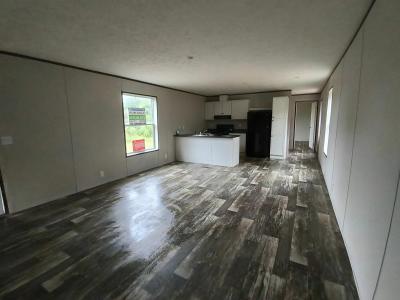 Photo 2 of 10 of home located at 3520 Aetna Furnace Highway Magnolia, KY 42757