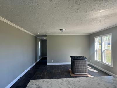 Photo 4 of 12 of home located at 1365 Powell Taylor R Lawrenceburg, KY 40342