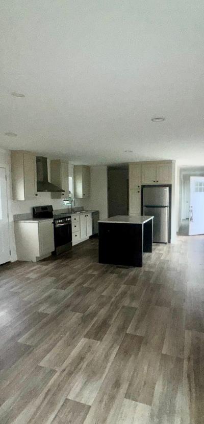 Photo 5 of 16 of home located at 5004 Appalachian Highway Blue Ridge, GA 30513