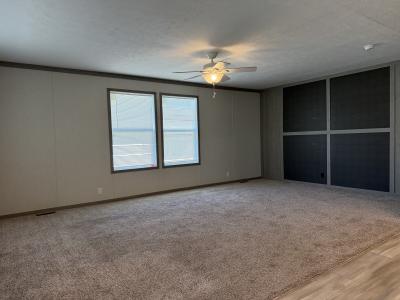 Photo 2 of 8 of home located at 25175 Balfour Woodhaven, MI 48183