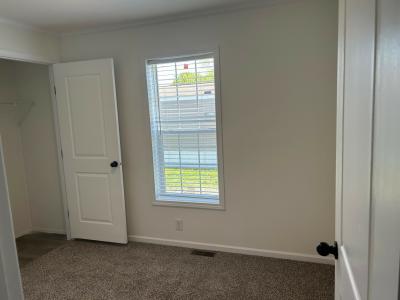 Photo 3 of 7 of home located at 25295 Balfour Woodhaven, MI 48183