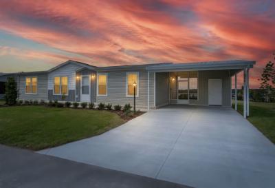 Photo 3 of 20 of home located at 880 Byrnes Lp Lady Lake, FL 32159