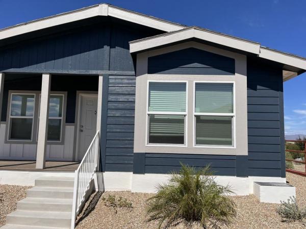 2027 Champion - Chandler Mobile Home For Sale