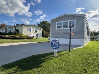 Photo 2 of 18 of home located at 19 Eaglecrest Dr. Hamburg, NY 14075