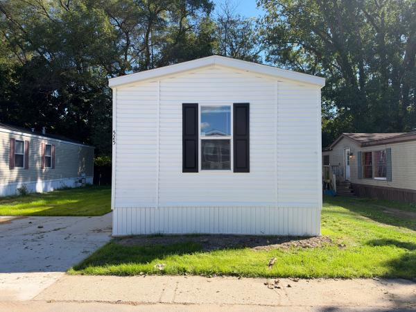2027 Champion Home Builders, Inc. Mobile Home For Sale