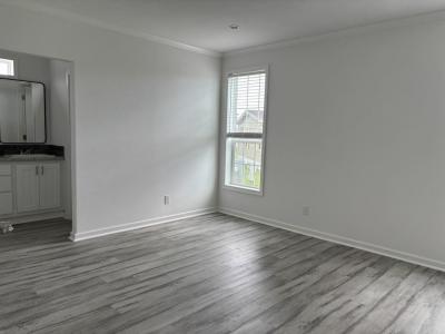 Photo 4 of 20 of home located at 7000 20th Street #884 Vero Beach, FL 32966