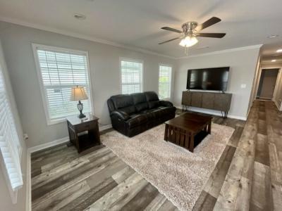 Photo 3 of 25 of home located at 2550 State Rd. 580 #0132 Clearwater, FL 33761