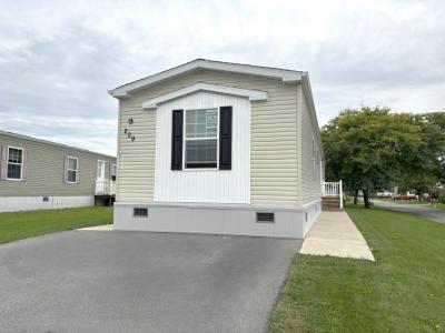 Photo 3 of 8 of home located at 209 Ash St. Lockport, NY 14094