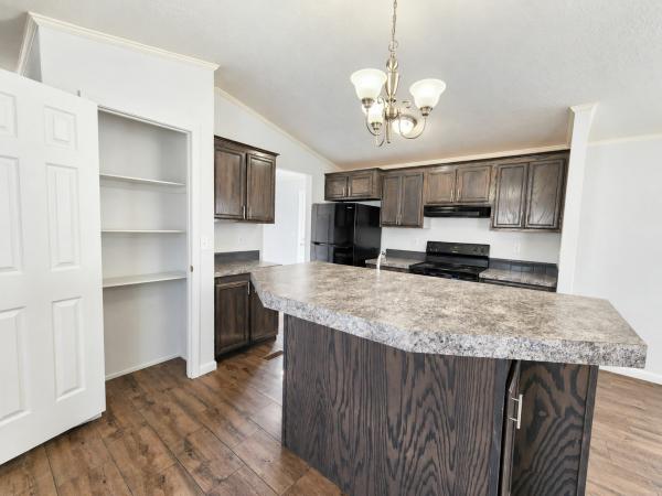 2023 Elliott Mobile Homes Solitaire Mobile Home