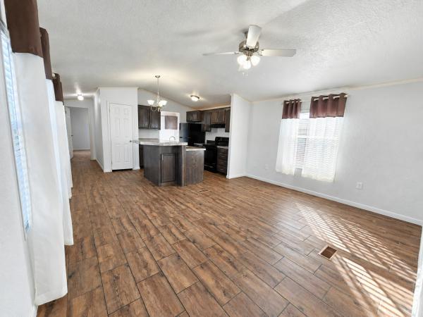 2023 Elliott Mobile Homes Solitaire Mobile Home