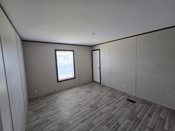 2022 Champion 24CSD2856L Mobile Home