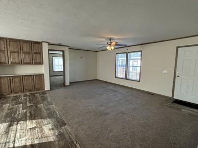 Photo 4 of 10 of home located at 9709 Home Ct Fenton, MI 48430