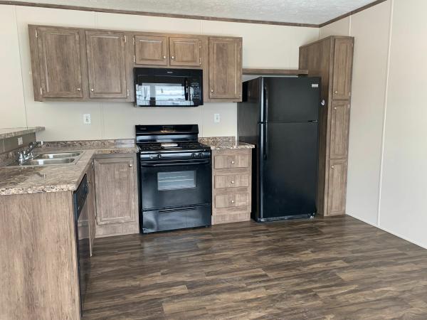 2017 Clayton Homes Inc Mobile Home For Sale