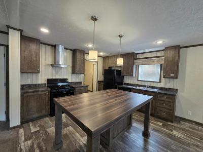 Mobile Home at 2009 Cottonwood Ct. Lot 208 Columbus, MI 48063