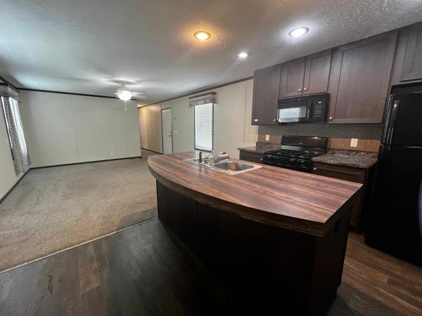 Photo 1 of 2 of home located at 603 Maple Ln. Lot B74 Columbus, MI 48063