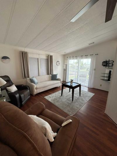 Photo 3 of 8 of home located at 508 44th Ave. E. Lot K-03 Bradenton, FL 34203