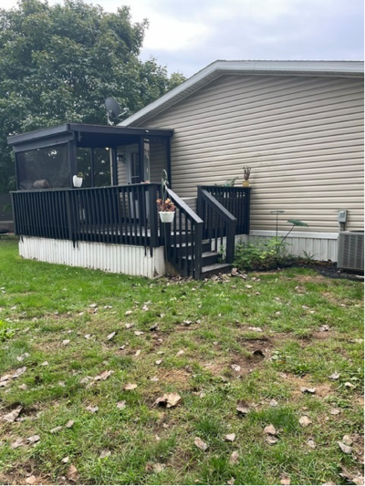 Photo 2 of 15 of home located at 28034 Charlemagne, #X70 Romulus, MI 48174