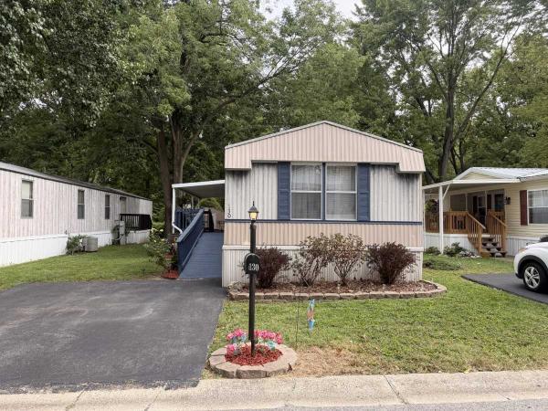 2001 Fleetwood Manufactured Home