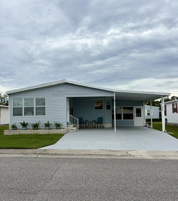 Photo 1 of 2 of home located at 5942 Benz Dr Zephyrhills, FL 33540