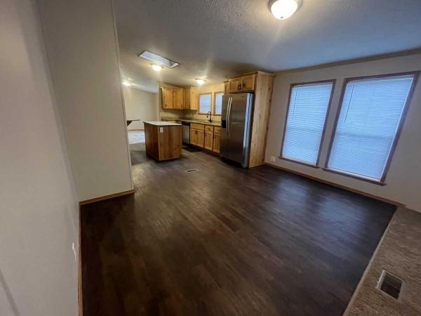 1999 Four Seasons Mobile Home