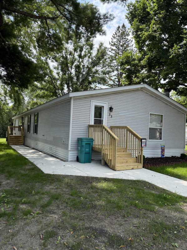 1999 Four Seasons Mobile Home
