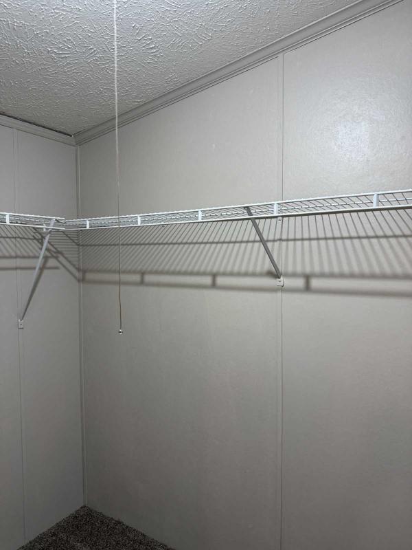 1999 Four Seasons Mobile Home