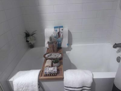Photo 4 of 5 of home located at 2412 Foothills Blvd. #33 Calistoga, CA 94515