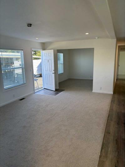 Photo 3 of 11 of home located at 314 N. Albert Ave. Space 97 Exeter, CA 93221