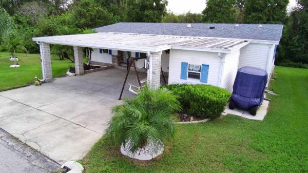 Photo 1 of 2 of home located at 312 Lake Erie Drive Mulberry, FL 33860