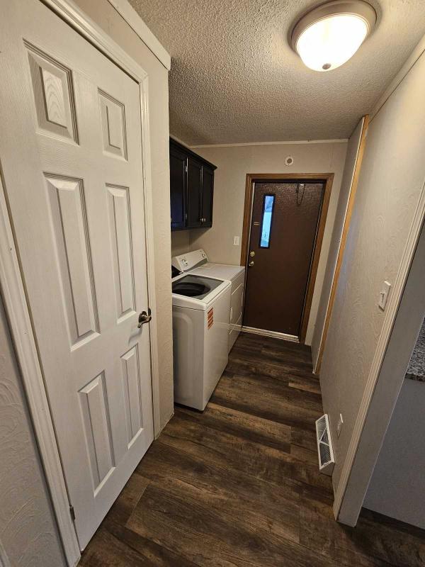 1990 Medallion Manufactured Home