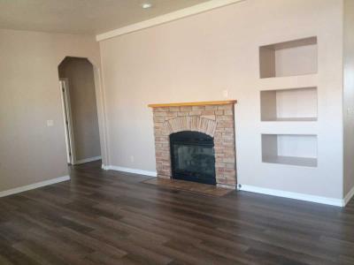 Photo 4 of 20 of home located at 8401 South Kolb Road #508 Tucson, AZ 85756