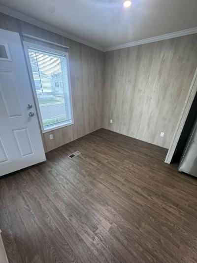 Photo 5 of 11 of home located at 17119 Ivanhoe Macomb, MI 48044