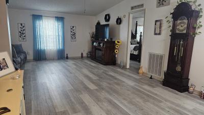 Photo 4 of 25 of home located at 7104 W Lincolnshire Drive Homosassa, FL 34446